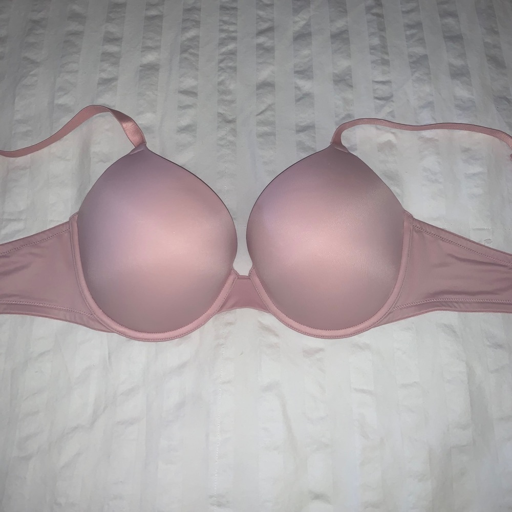 Victoria’s Secret PINK Wear Everywhere Push Up Bra